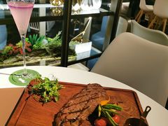 -Oasis Bar & Grill