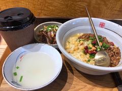 -呼啦面馆·头牌豌杂面(爱琴海店)