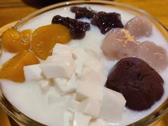 芋圆豆花-Let's Taipei 非常烘焙(太古里店)