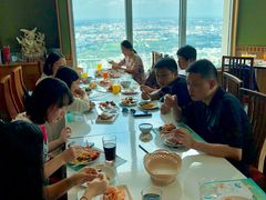 -彩虹云霄酒店76&78层国际自助餐