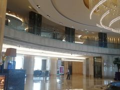 -天津梅江中心皇冠假日酒店