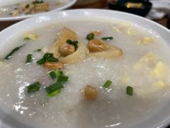 皮蛋瘦肉粥-老广酒楼(樱花店)