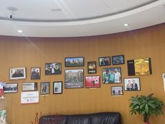 -雅悦齿科(顾村公园店)