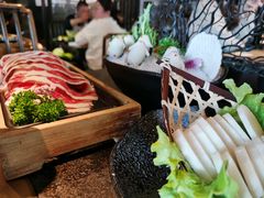 -湊湊火锅·茶憩(新中关购物中心店)
