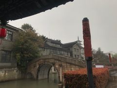 -汇龙潭