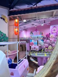 -卡通尼乐园(新达汇三林店)