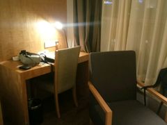 -天港漫非酒店(宁波火车站联丰地铁站店)