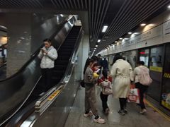 -上海动物园(地铁站)