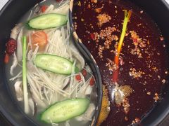 鸳鸯锅-钢管厂五区小郡肝火锅串串香(清河店)