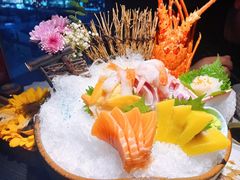 -花潮料理艺食馆(成都万象城店)