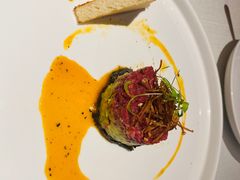 牛肉塔塔配牛油果黑橄榄酱-Solo(衡山路店)