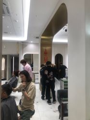 -Kraemer Paris苏豪路易士·嘉玛发廊