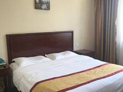 -怡莱酒店(青州宋城古城景区店)