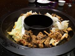 -粘豆包铁锅炖二部(温泉街店)