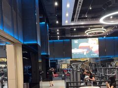 -滨力健身俱乐部