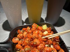 -巴厘龙虾·榜首油焖大虾(音乐学院·沿江酒馆店)