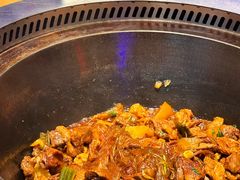 -山河屯铁锅炖·非遗东北菜(南山店)