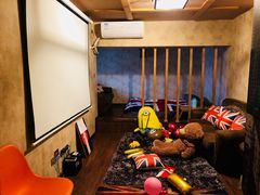 -玩坞轰趴馆·户外团建聚会主题生日派对馆(世豪广场店)