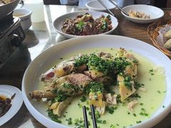 -老唐三下锅 ·张家界地标美食(溪布街店)
