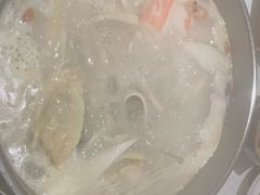 -三人行骨头王火锅(长寿店)