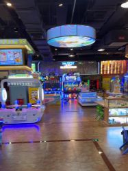 -卡通尼乐园(荟聚中心店)