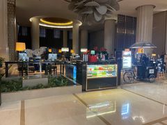-天津京基皇冠假日酒店