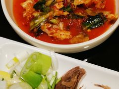 -英子补身汤(海兰路店)