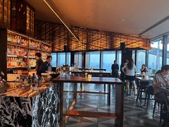 -FLAIR顶层餐厅酒吧(浦东丽思卡尔顿酒店)