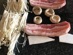 -小黑猪石板烤肉(皇冠花园店)