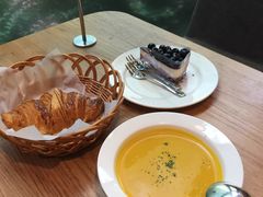 -麦田工坊(月湖店)