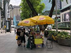 -詹爷爷乌节路街头冰淇淋