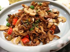 油焖杂菌-福照楼汽锅鸡·云南特色菜(万达广场店)