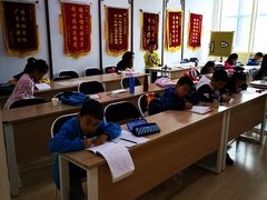-刘诗昆艺术学校(一品天下校区)