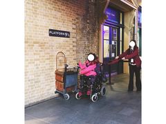 -九又四分之三站台