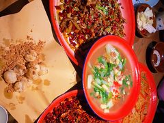 -半步颠小酒馆(繁花中心)