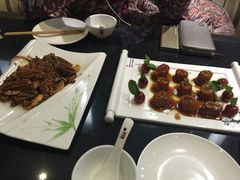 -闫府私房菜·百年鲁菜(恒隆店)