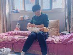 -爱的果实月嫂育婴师(世纪东方店)