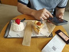 -LANLIZI BAKERY(COSMO店)