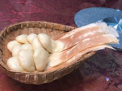 乡村锅边馍馍-万重锦·人文川菜馆(骡马市店)