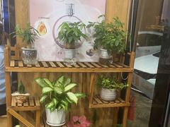 -百联临沂购物中心(临沂路店)