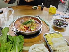 -苗侗地道红酸.酸汤鱼·酸汤牛肉