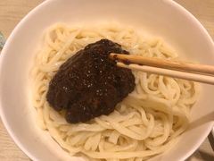 -黑八私房老北京炸酱面