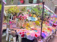 -花鸟鱼虫鲜花绿植市场(玉泉路店)