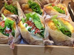 -乐兹薇尔高端烘焙店(海宁西田城店)