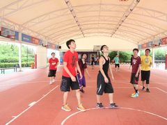 IMG_0757-洛克公园·篮球·足球·羽毛球(莘庄店)