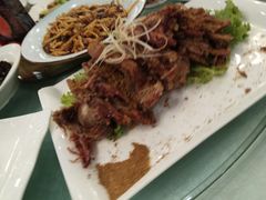 -六和聚传统烤鸭.天津菜(和平店)