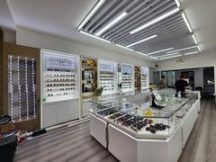 -上海眼镜一厂(凉城路384号)