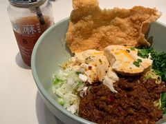 麻婆豆花拌面-胡麻(静安嘉里店)