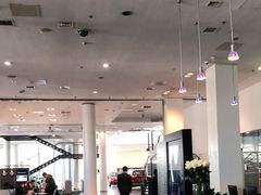 -奔驰北京极光星徽(四元桥店)