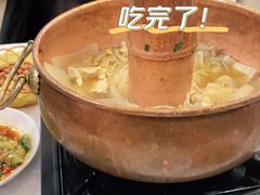 -乡土特色.冷锅鱼.牦牛肉汤锅